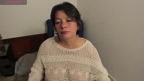 nuit_rose online show from February 25, 1:41 am