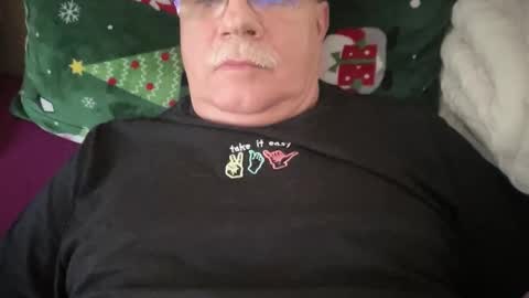 nukiss online show from February 24, 12:36 pm