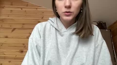 Snapshot of nursedoll chatting on October 17, 6:05 am Ema online show from October 17, 6:05 am