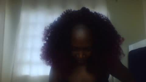 Snapshot of nutgal_ chatting on November 9, 8:23 am nutgal online show from November 9, 8:23 am