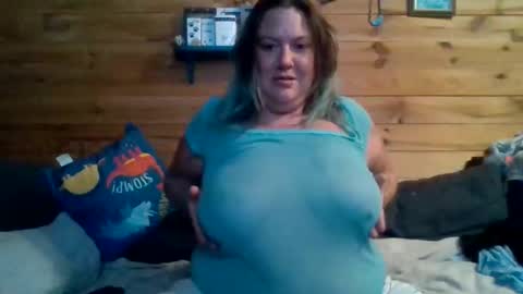 Snapshot of nutmegmatee chatting on November 29, 4:48 am nutmegmatee online show from November 29, 4:48 am