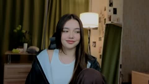 Rachel online show from May 15, 7:43 pm