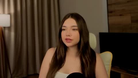 Rachel online show from June 9, 7:14 pm