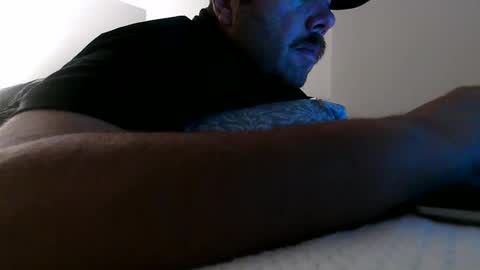 Snapshot of nuttincowboy727272 chatting on March 31, 12:34 am nuttincowboy727272 online show from March 31, 12:34 am
