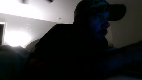 Snapshot of nuttincowboy727272 chatting on April 29, 12:27 am nuttincowboy727272 online show from April 29, 12:27 am
