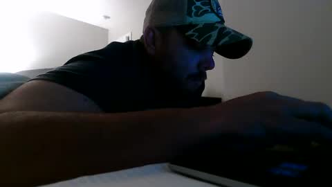 Snapshot of nuttincowboy727272 chatting on May 3, 11:00 pm nuttincowboy727272 online show from May 3, 11:00 pm