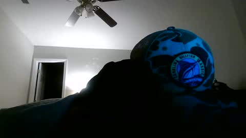 Snapshot of nuttincowboy727272 chatting on May 7, 12:38 am nuttincowboy727272 online show from May 7, 12:38 am
