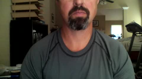 Snapshot of nvrenuff1979 chatting on June 16, 12:41 pm nvrenuff1979 online show from June 16, 12:41 pm