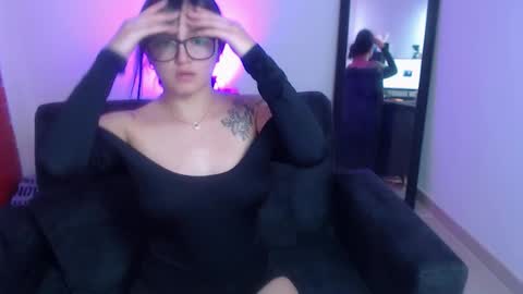 Snapshot of nyahmackenzie chatting on November 21, 6:28 pm NyahMackenzie online show from November 21, 6:28 pm