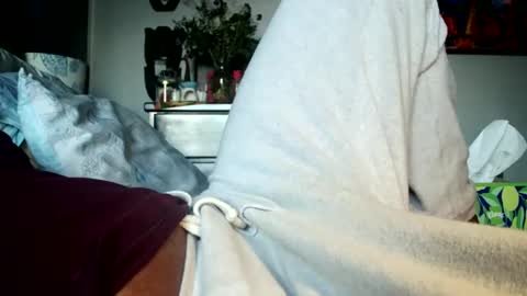 KN online show from March 3, 9:05 pm