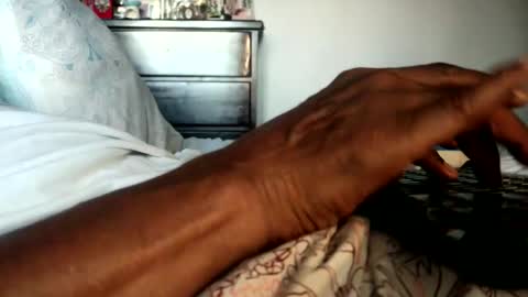 KN online show from October 23, 4:39 pm