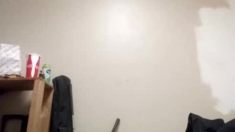 Snapshot of nyanez322 chatting on January 2, 2:33 am nyanez322 online show from January 2, 2:33 am