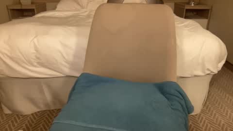 Snapshot of nyc2100 chatting on December 14, 3:34 am Your HOTBF online show from December 14, 3:34 am