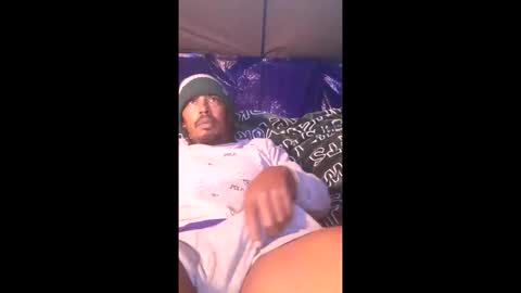 nycballer83 online show from May 5, 1:13 am