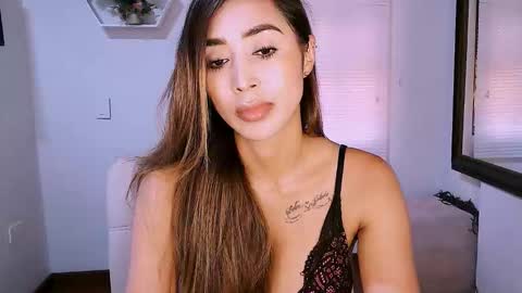 Nycole online show from February 27, 6:08 pm