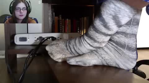 Nyctophilic online show from February 19, 4:03 pm