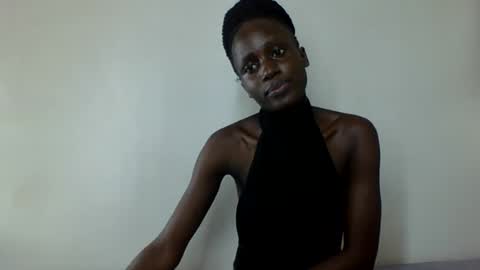 Snapshot of nylamoon1 chatting on June 14, 8:22 pm nylamoon1 online show from June 14, 8:22 pm