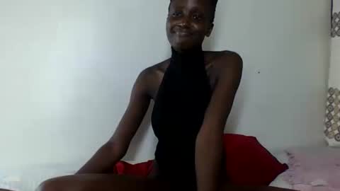 nylamoon1 online show from June 23, 9:24 pm