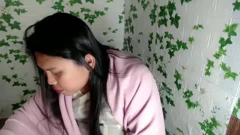 Snapshot of nylecummer chatting on February 28, 10:06 pm nylecummer online show from February 28, 10:06 pm