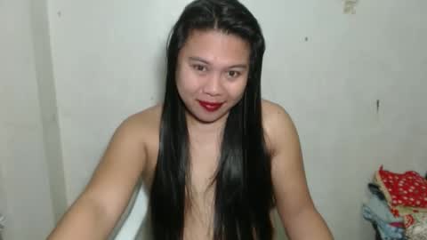 Snapshot of nylecummer chatting on November 3, 8:43 pm nylecummer online show from November 3, 8:43 pm