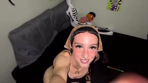 Nymphaea online show from September 14, 12:10 am