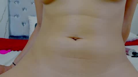 xionela gates online show from June 8, 1:28 am