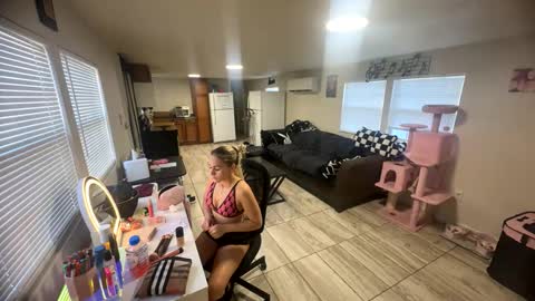 nymphomaticbaby online show from November 5, 10:21 pm