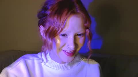 Snapshot of nyra_thira chatting on October 24, 1:46 am nyra_thira online show from October 24, 1:46 am