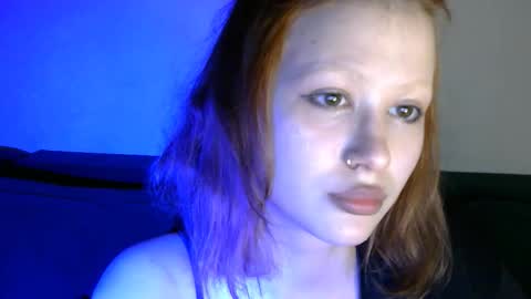 Snapshot of nyra_thira chatting on December 2, 12:16 am nyra_thira online show from December 2, 12:16 am