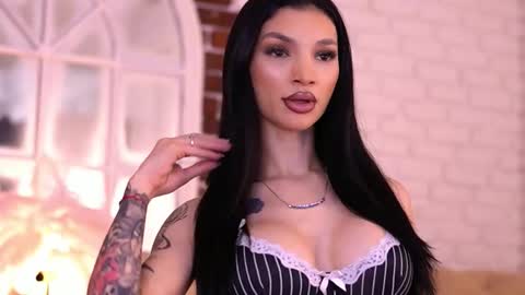 Nyssa online show from March 4, 6:14 pm