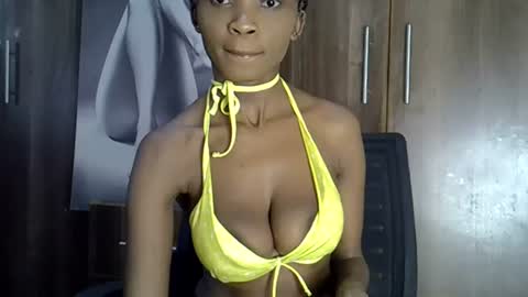 nyverra online show from June 28, 7:47 am
