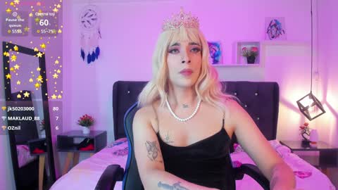 Snapshot of nyx__blackwood chatting on December 20, 3:58 am nyx__blackwood online show from December 20, 3:58 am