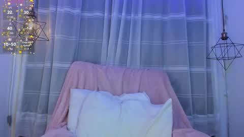 Snapshot of nyx__blackwood chatting on November 23, 4:01 am nyx__blackwood online show from November 23, 4:01 am