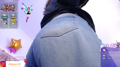 Snapshot of nyx_andria chatting on January 15, 9:20 pm Alex . online show from January 15, 9:20 pm