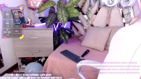 Snapshot of nyx_andria chatting on October 4, 11:58 pm Alex . online show from October 4, 11:58 pm