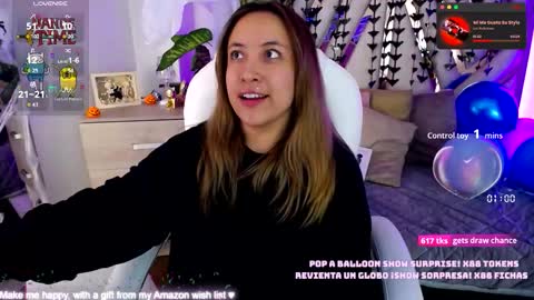 Snapshot of nyx_andria chatting on October 17, 9:50 pm Alex . online show from October 17, 9:50 pm