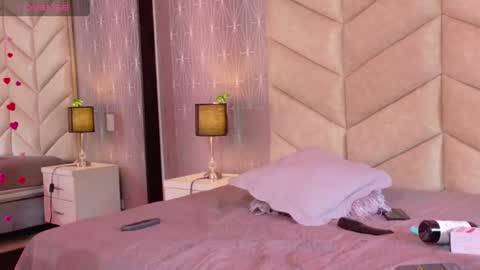 nyxvelvet1 online show from July 28, 3:54 pm