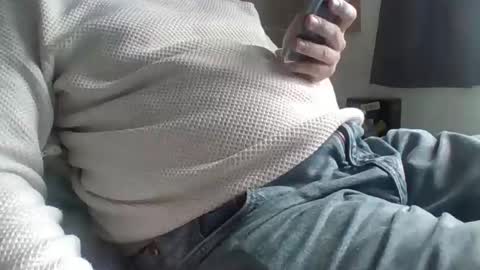 obedient9402 online show from December 17, 12:55 pm