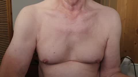 Snapshot of obediently77 chatting on August 2, 12:53 am obediently77 online show from August 2, 12:53 am