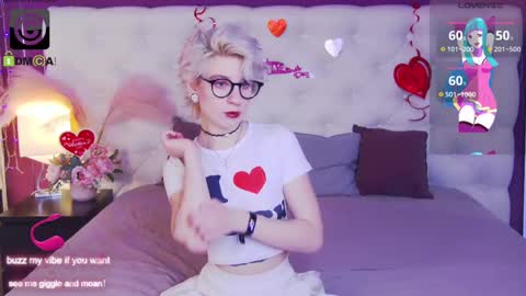 Moonlight online show from February 10, 1:11 pm