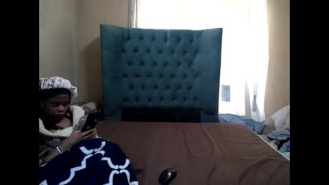 obsessedmimi online show from June 11, 11:08 am