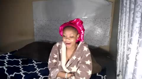 obsessedmimi online show from July 14, 2:38 am