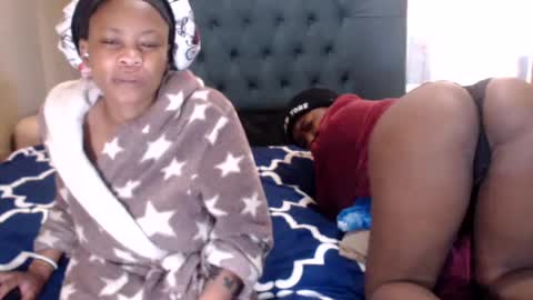 obsessedmimi online show from July 28, 11:17 am