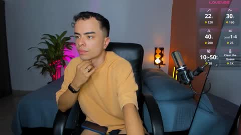 Snapshot of obzidyan chatting on September 8, 5:23 pm Obzidyan online show from September 8, 5:23 pm