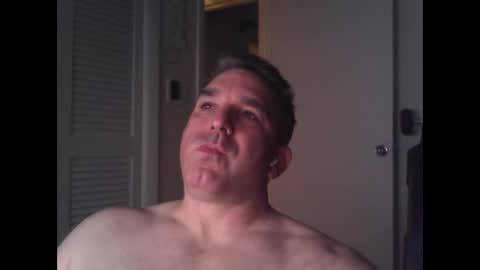 Snapshot of oceanmanx chatting on December 9, 4:12 am Ocean online show from December 9, 4:12 am