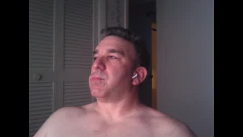 Snapshot of oceanmanx chatting on March 2, 4:39 am Ocean online show from March 2, 4:39 am