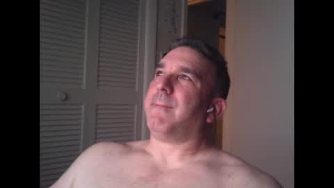 Snapshot of oceanmanx chatting on March 8, 3:50 am Ocean online show from March 8, 3:50 am