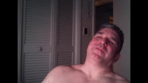 Snapshot of oceanmanx chatting on September 22, 2:02 am Ocean online show from September 22, 2:02 am