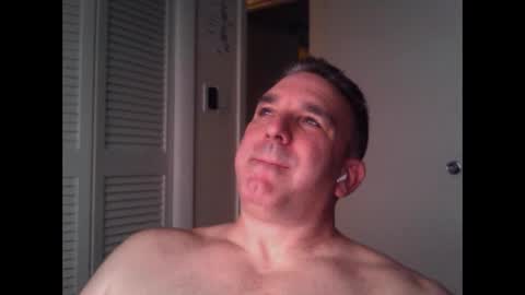 Snapshot of oceanmanx chatting on September 23, 2:03 am Ocean online show from September 23, 2:03 am