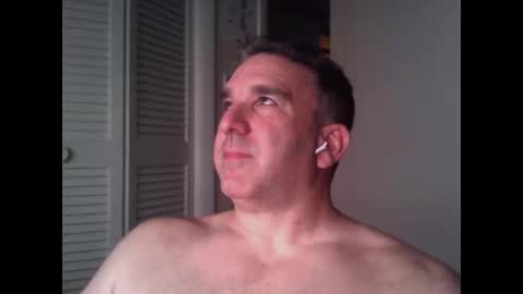 Snapshot of oceanmanx chatting on September 27, 2:49 am Ocean online show from September 27, 2:49 am